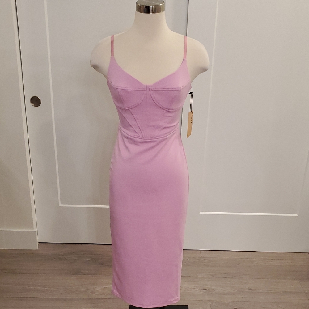 Bailey 44 women’s Pink Fayette  midi dress with bra like top. Size small  NWTS